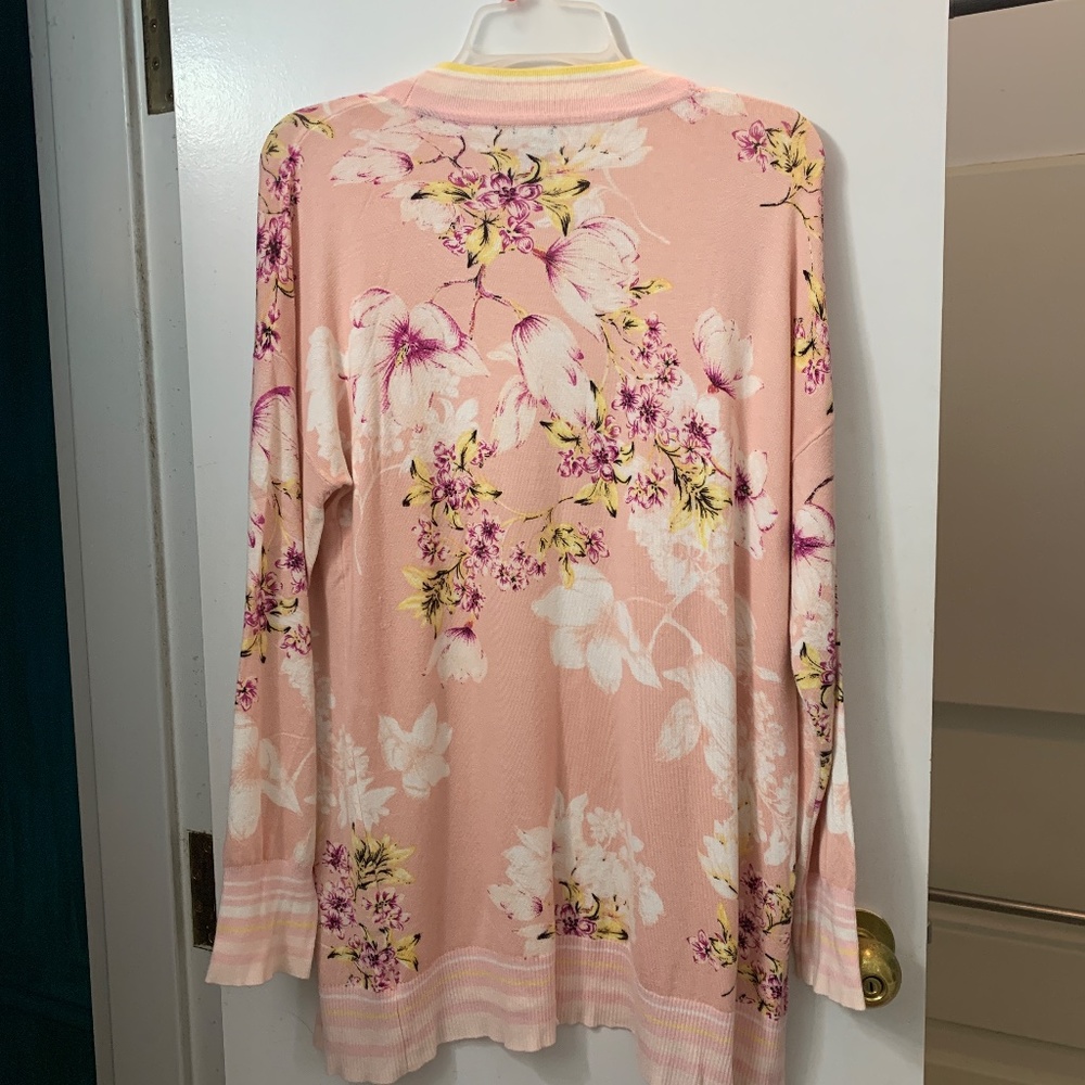 Cardigan - Picture 2 of 2